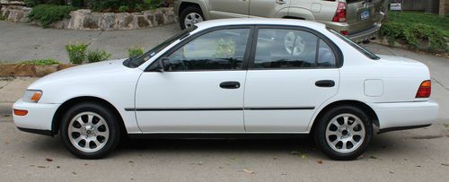 1993 White Toyota Corolla very Clean, US $2,300.00, image 5