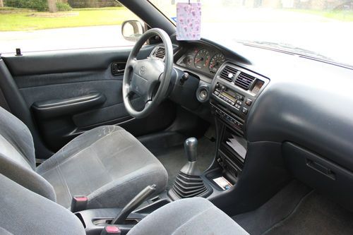 1993 White Toyota Corolla very Clean, US $2,300.00, image 7