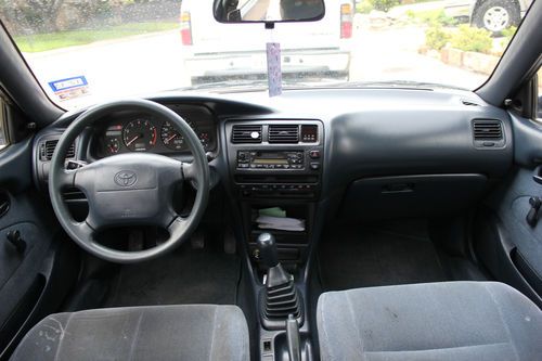 1993 White Toyota Corolla very Clean, US $2,300.00, image 8