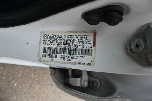 1993 White Toyota Corolla very Clean, US $2,300.00, image 9