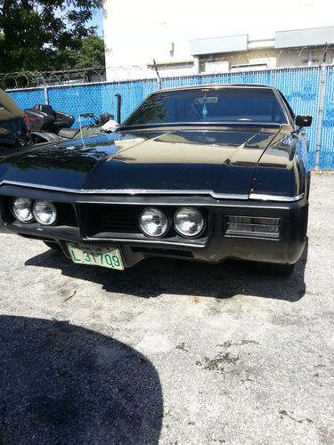 1968 buick riviera base hardtop 2-door 7.0l