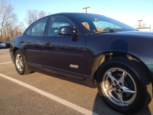 2000 pontiac grand prix gtp sedan 4-door 3.8l