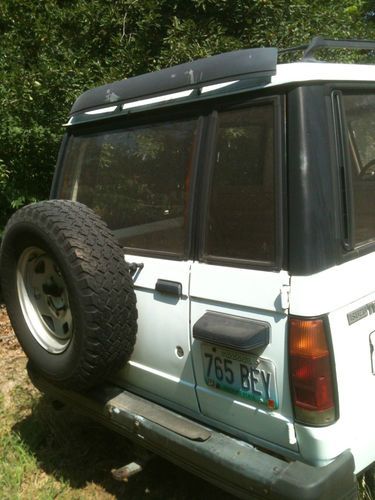 1987 Isuzu Trooper II LS Sport Utility 2-Door 2.3L, image 4