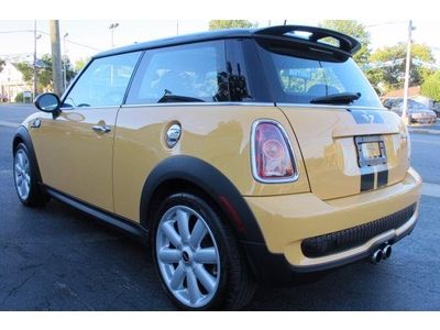 2009 MINI COOPER S SUPERCHARGED Hatchback AUTOMATIC A/C YELLOW BLACK LEATHER, image 4