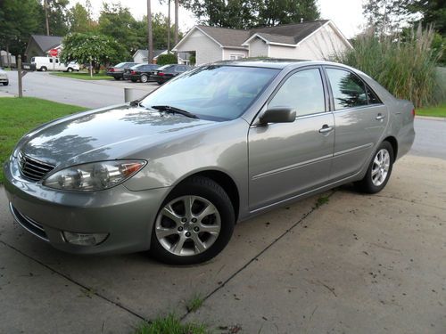 2006 toyota camry xle sedan 4-door 3.0l