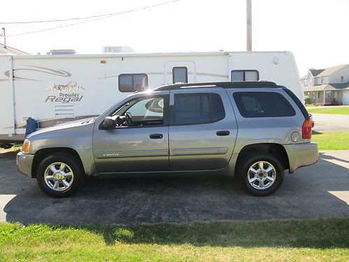 2005 gmc envoy extended third row dvd runs and drives good needs cosmetics  nr!