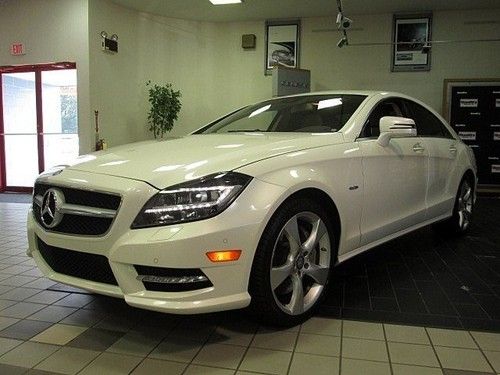 18400 miles diamond white beige leather navigation premium package 19 alloy