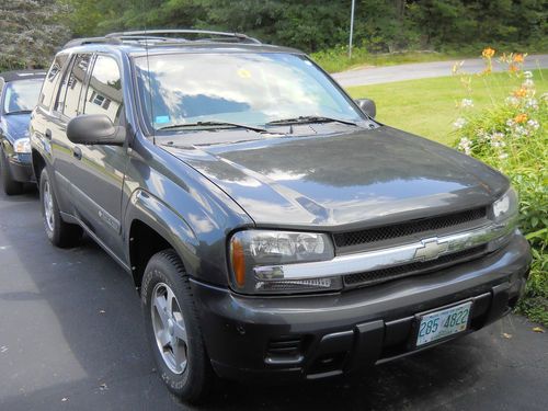 2004 chevy trailblazer 4wd 59000 miles low nada $9550.00 retail