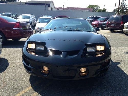 2002 pontiac firebird trans am coupe 2-door 5.7l