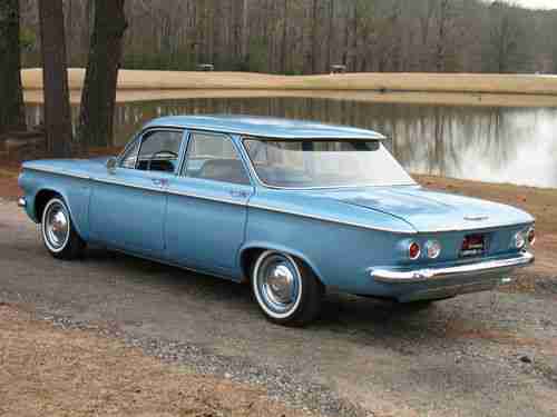 VERY NICE 1961 CORVAIR 700 SEDAN, image 6