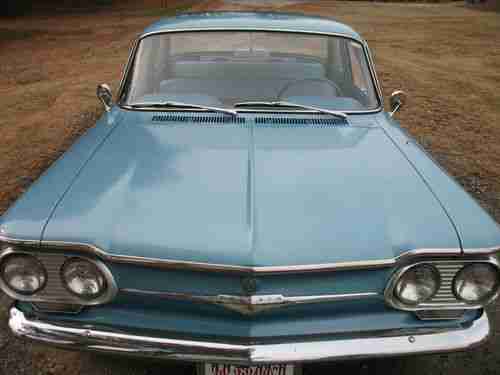 VERY NICE 1961 CORVAIR 700 SEDAN, image 9