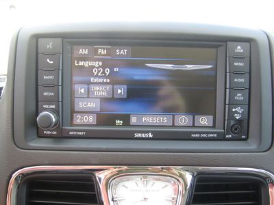 BRAND NEW SLEEK DARK BLUE 2013 CHRYSLER TOWN & COUNTRY TOURING, image 24