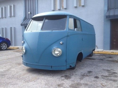 Slammed og 1960 vw volkswagen walk thru panel