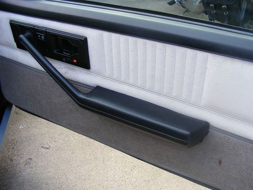 Black 1983 z 28 camaro 9000 original miles garage kept.Very good condtion 350LT1, US $8,900.00, image 12