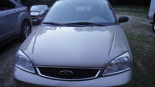 2006 ford focus zx4 sedan 4-door 2.0l