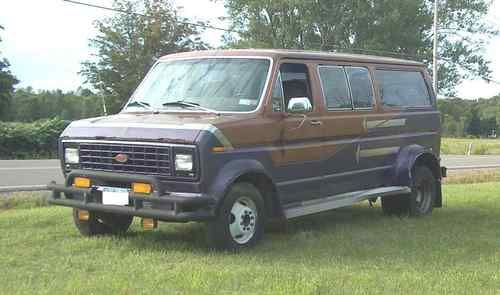 1977 ford econoline e250 chateau club wagon