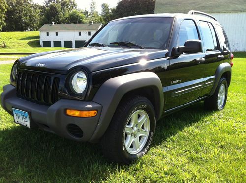 2004 Jeep Liberty 4X4 SPORT, US $4,700.00, image 2