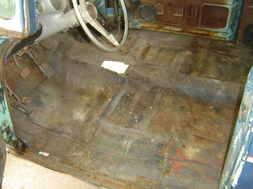1957 CHEVY 2 DR, image 4