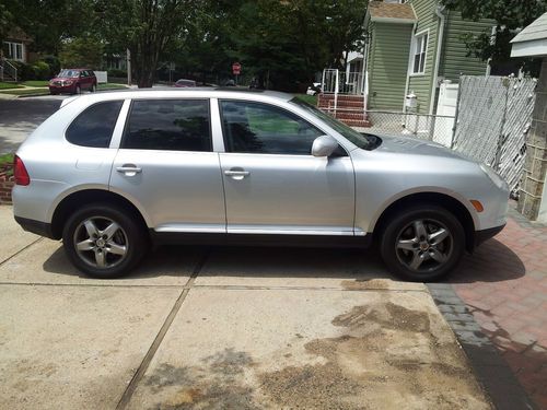 2004 porsche cayenne s sport utility 4-door 4.5l