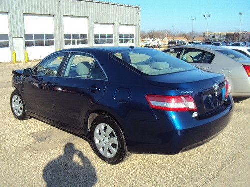 2011 toyota camry le 50,000 miles rebuilder, salvage, repairable