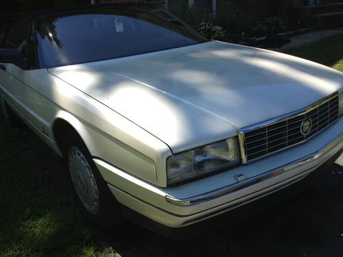 1990 Cadillac Allante Value Leader Convertible 2-Door 4.5L, image 3