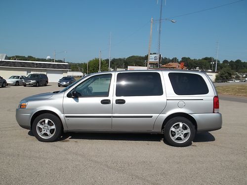 2008 chevrolet uplander ls mini passenger van 4-door 3.9l