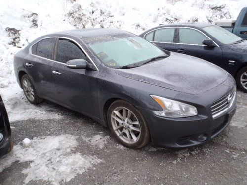 2010 nissan maxima s/s black leather flood ,runs and drives salvage ny 907a