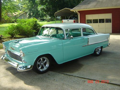 1955 chevrolet sedan