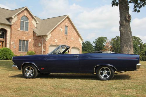 Beautiful 1966 Ford Fairlane **LOW RESERVE**, image 11