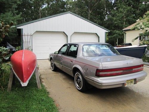 1995 Buick Century Special Sedan 4-Door 3.1L, image 2