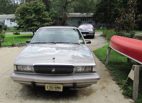 1995 Buick Century Special Sedan 4-Door 3.1L, image 10