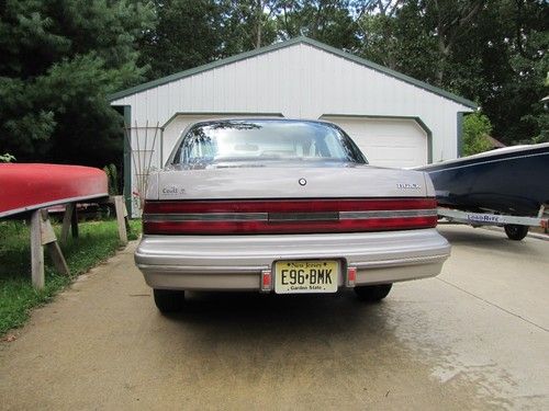 1995 Buick Century Special Sedan 4-Door 3.1L, image 15