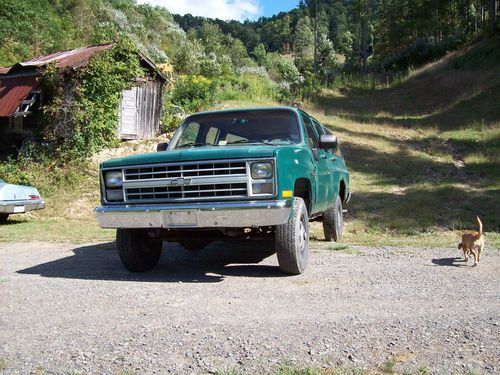 1988 chevrolet suburban 3/4 ton 4x4