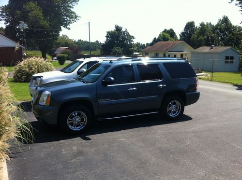 2008 gmc yukon denali * stealth grey metallic *sharp !!!