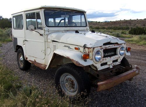 ALL ORIGINAL ONE OWNER 1971 Toyota FJ40 Land Cruiser Unmolested Estate Barn find, image 7