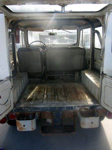 ALL ORIGINAL ONE OWNER 1971 Toyota FJ40 Land Cruiser Unmolested Estate Barn find, image 21