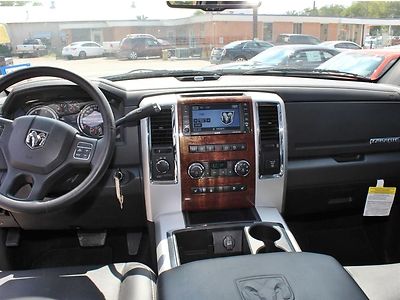 Laramie 4x4 Leather Sunroof Bed Liner MP3 UConnect Navigation Rims and Tires, image 18