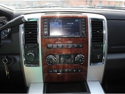 Laramie 4x4 Leather Sunroof Bed Liner MP3 UConnect Navigation Rims and Tires, image 24