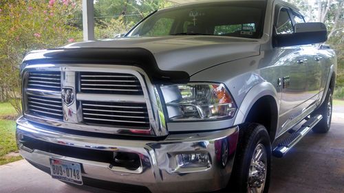 2010 dodge ram 2500 4x4 cummins diesel, very clean!