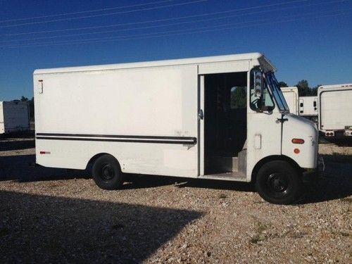 Ford e-350 step van food truck concession bbq ice cream truck toy hauler cummins