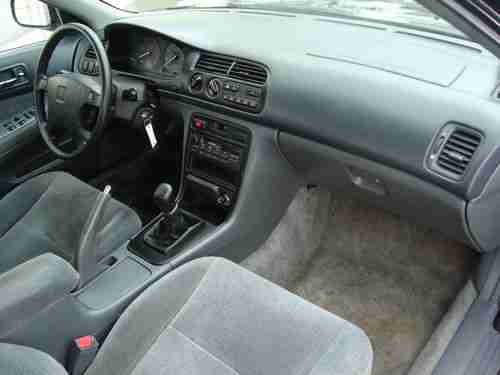 1997 HONDA ACCORD LX 5 SPEEDS,4 CYL 2.2L ENGINE,EXCELLENT RIDE,NO RESERVE PRICE, image 13