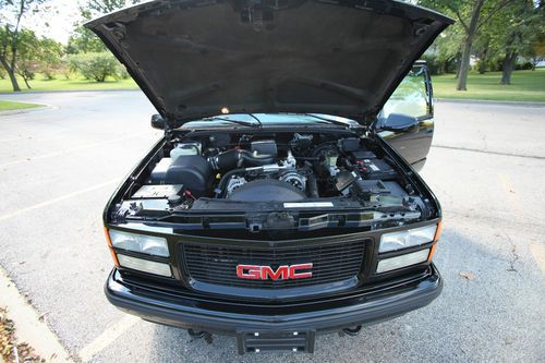 1996 GMC YUKON K1500 - YUKON GT - Low Mileage - For A Collector, US $10,500.00, image 22