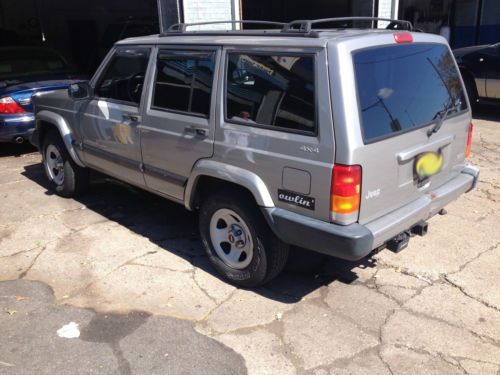 2001 jeep cherokee limited sport utility 4-door 4.0l