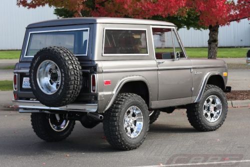 1974 Bronco - Very Recent Restoration - Auto, Power Steering, 4 Barrel 302!, image 17
