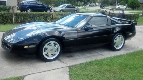 1989 corvette hatchback auto w/targa glass top black/black leather