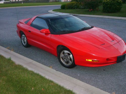 1995 pontiac firebird base coupe 2-door 3.4l