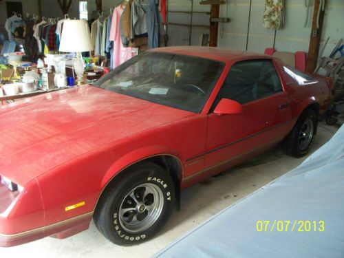 1985 chevrolet camaro berlinetta coupe 2-door 5.0l