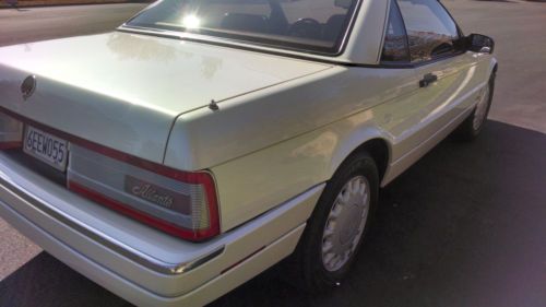 Rare 1993 Pearl Italian Cadillac Allante, Factory Fitted Hard Top, Northstar LCD, image 4