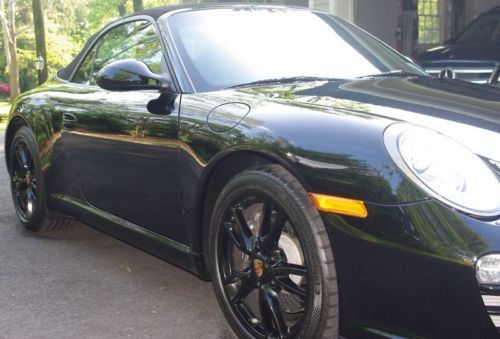 2009 Porsche 911 Carrera Convertible, image 2