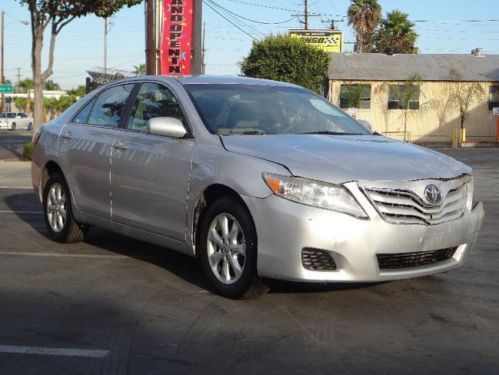 2011 toyota camry le damaged salvage repairable only 35k miles wont last l@@k!